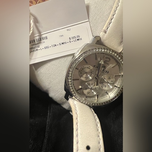 Coach Boyfriend Watch - Picture 2 of 3